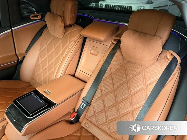 Mercedes-Benz Maybach S-class 2022 Черный из Китая