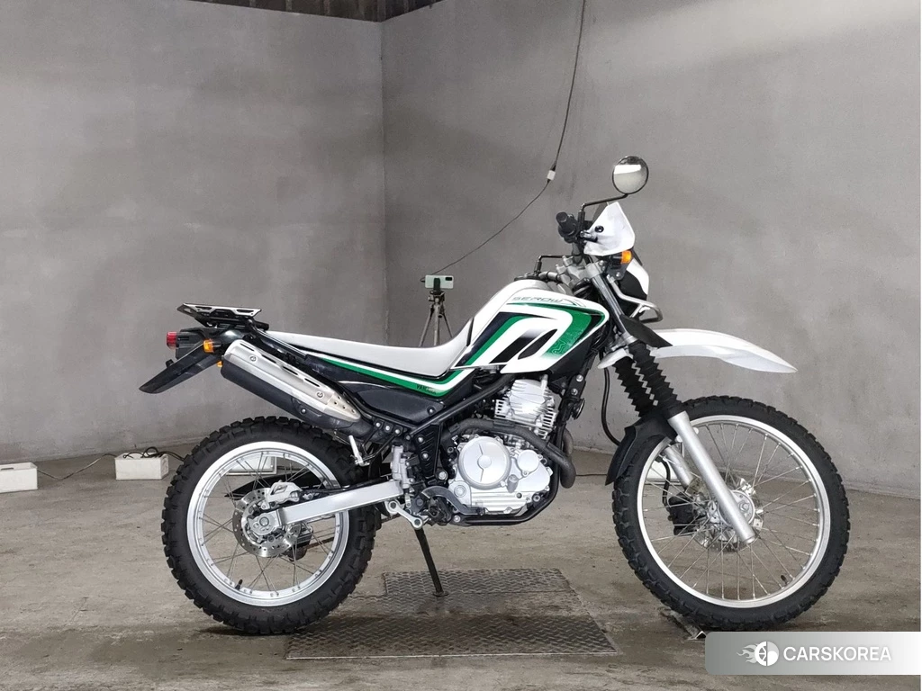 Проданный Yamaha SEROW 250 2011 из Японии, фото 2