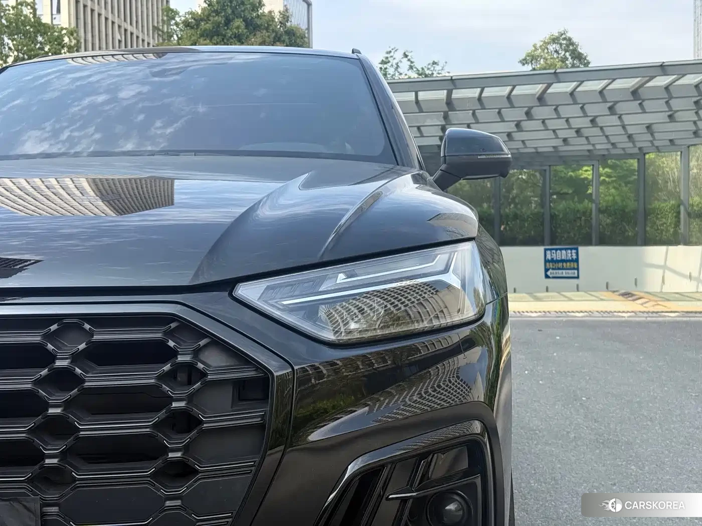 Audi Q5L 2023 Черный из Китая