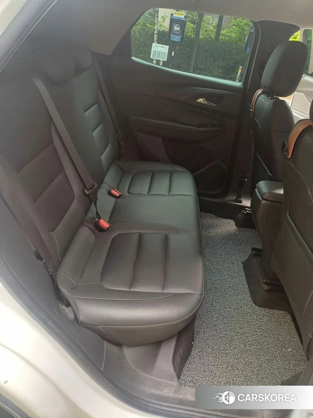 Chevrolet (GM Daewoo) Trailblazer 2022 Белый из Кореи