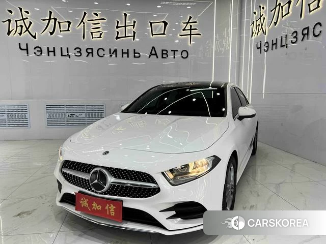 Mercedes-Benz Class A 2022 Белый из Китая