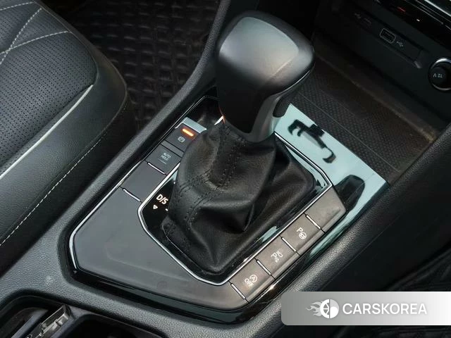 Volkswagen Tiguan L 2022 Белый из Китая