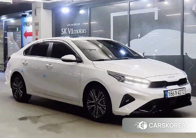 Kia The New K3 2nd generation 2021 Белый из Кореи