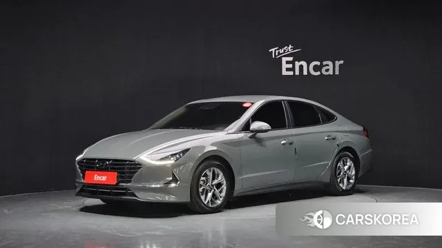 Hyundai Sonata (DN8) 2019 Серебристо-серый из Кореи
