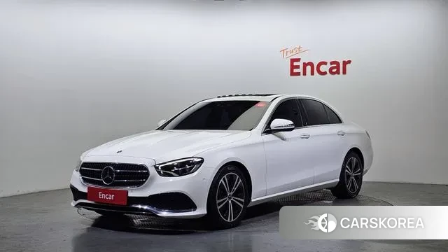 Mercedes-Benz E-Class W213 2020 Белый из Кореи