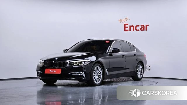 BMW 5 Series (G30) 2020 Черный из Кореи