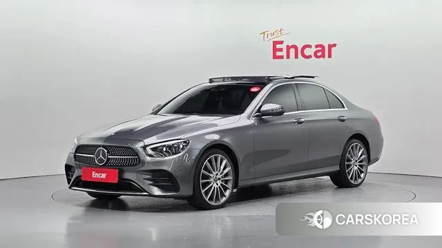 Mercedes-Benz E-Class W213 2021 Серый из Кореи