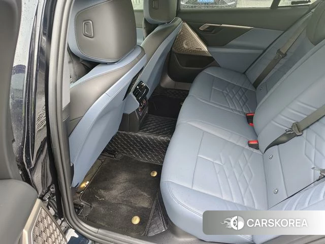 BMW 5 series 2024 Черный из Китая