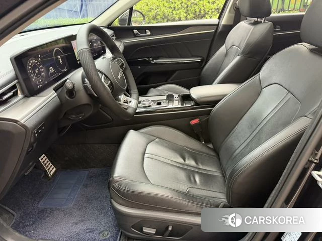 Kia K5 2021 Черный из Китая