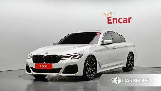 BMW 5 Series (G30) 2022 Белый из Кореи
