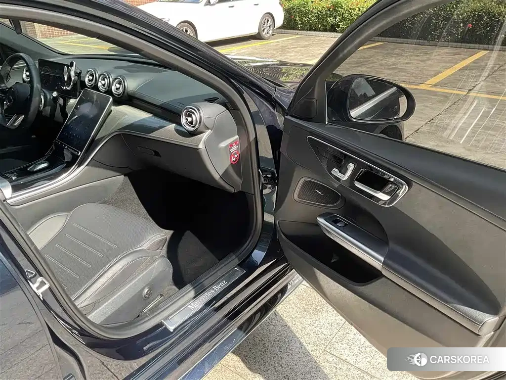 Mercedes-Benz C-class 2023 Синий из Китая
