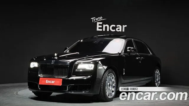 Rolls-Royce Ghost 2018 Черный из Кореи