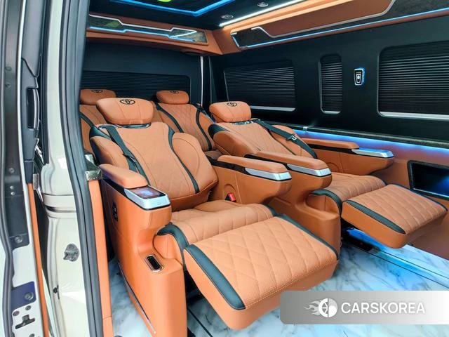 Toyota Hiace 2025 Белый из Китая