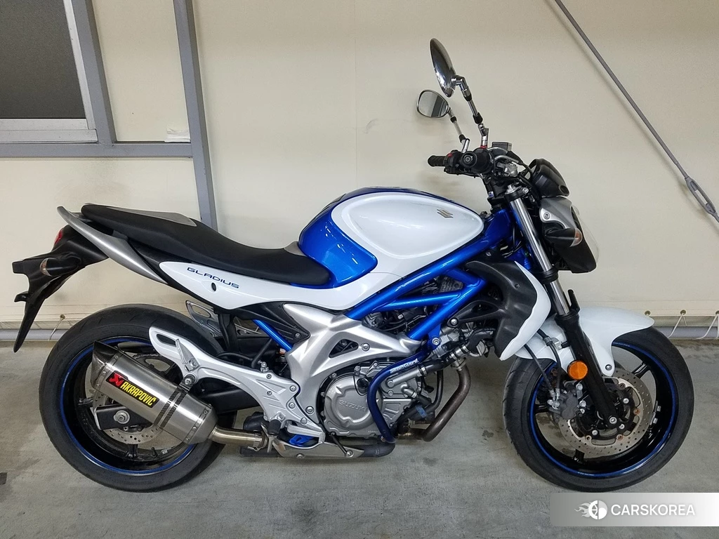 Проданный Suzuki GLADIUS 650 2010 из Японии