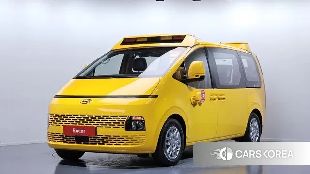 Hyundai Staria 2022 Желтый из Кореи