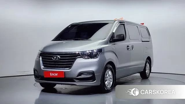 Hyundai The New Grand Starex 2018 Серебристо-серый из Кореи