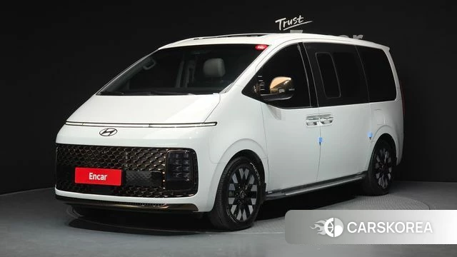 Hyundai Staria 2024 Белый из Кореи