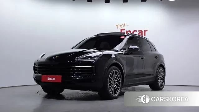 Porsche Cayenne (PO536) 2022 Черный из Кореи