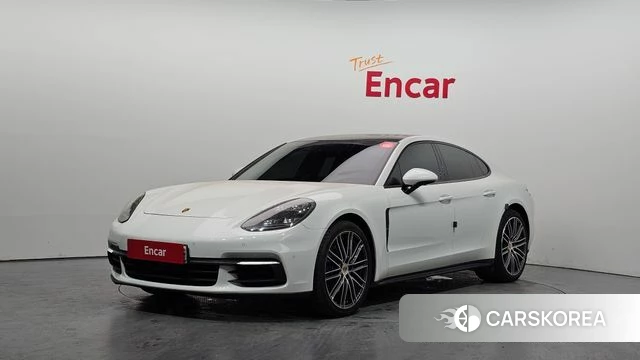 Porsche Panamera (971) 2020 Белый из Кореи