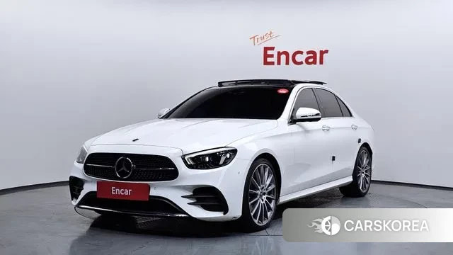 Mercedes-Benz E-Class W213 2020 Белый из Кореи