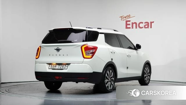 Ssangyong Tivoli Air 2019 Белый из Кореи