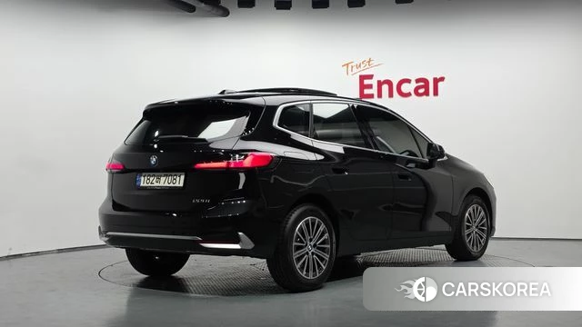BMW 2 Series Active Tourer (U06) 2023 Черный из Кореи