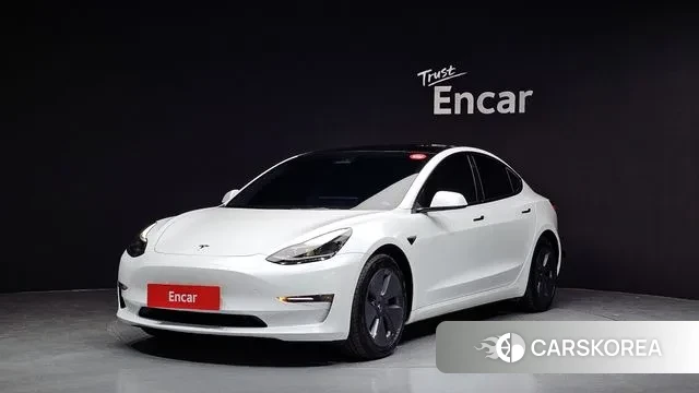 Tesla Model 3 2022 Белый из Кореи