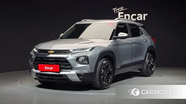 Chevrolet (GM Daewoo) Trailblazer 2022 Серебряный из Кореи