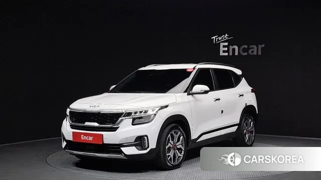 Kia Seltos 2022 Белый из Кореи