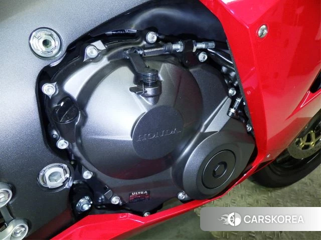 Engine photo