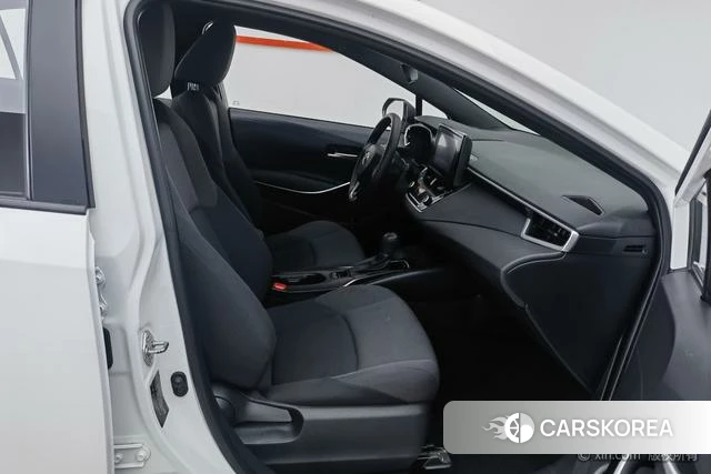 Toyota Lei Ling 2023 Белый из Китая