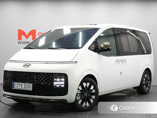 Hyundai Staria 2025 Белый из Кореи