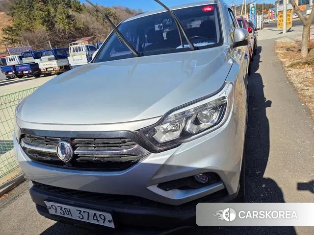 Ssangyong Rexton Sports 2019 Серебряный из Кореи