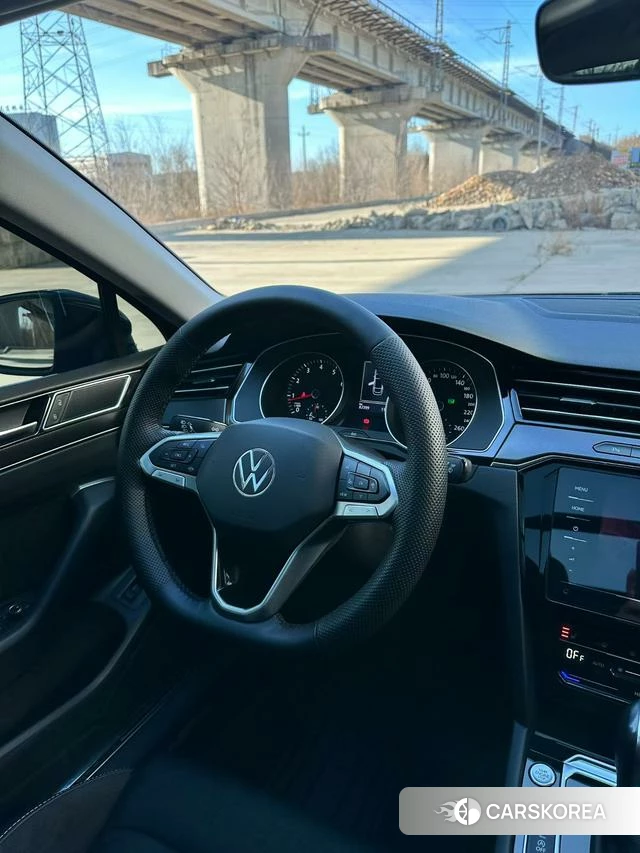 Volkswagen Magotan 2023 Черный из Китая