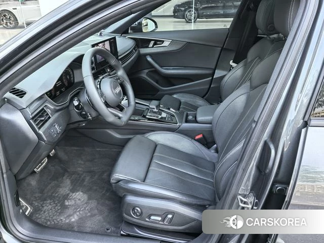 Audi A4L 2024 Темно-серый из Китая