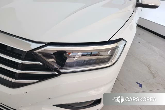 Volkswagen Sagitar 2020 Белый из Китая