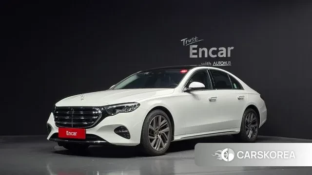 Mercedes-Benz E-Class W214 2024 Белый из Кореи