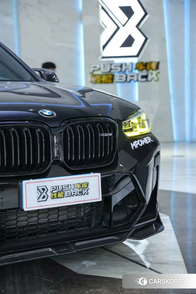 BMW X3 M 2023 Черный из Китая