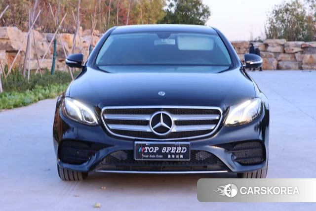 Mercedes-Benz E-class 2019 Черный из Китая