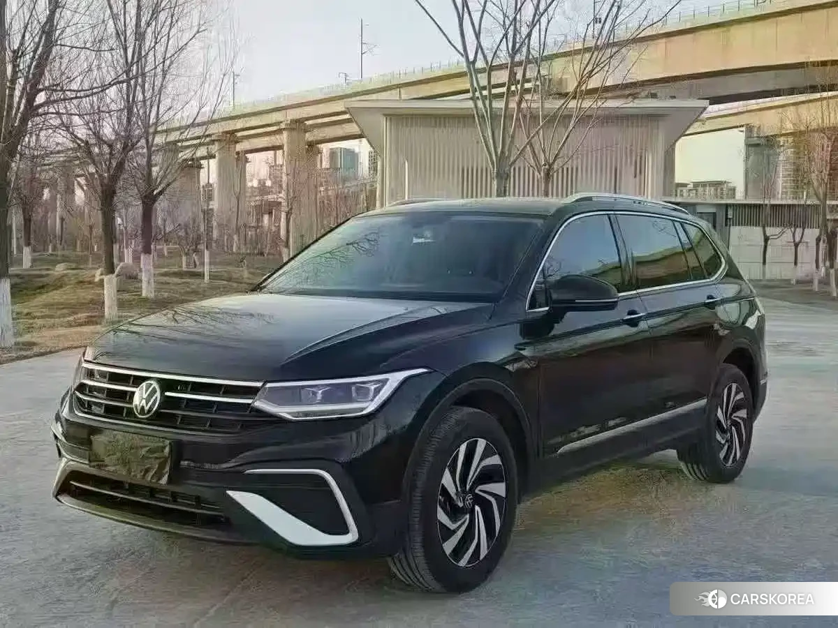 Volkswagen Tiguan L 2024 Черный из Китая