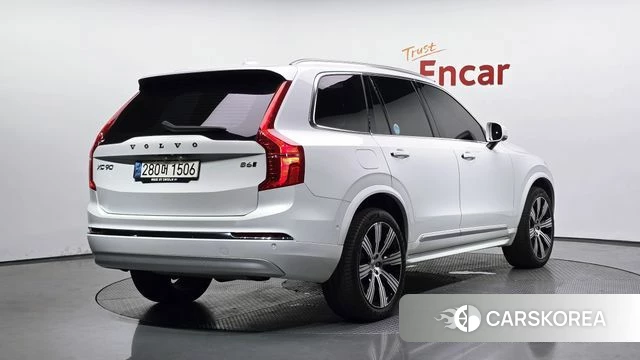 Volvo XC90 second Generation 2021 Белый из Кореи