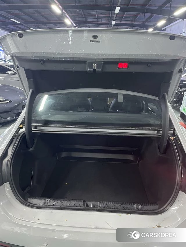 Mercedes-Benz EQE id 4210986 из Китая