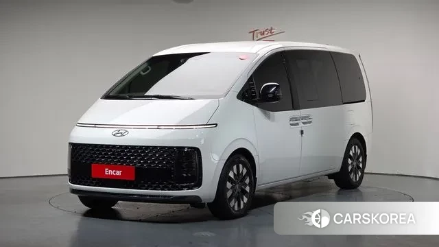 Hyundai Staria 2021 Белый из Кореи