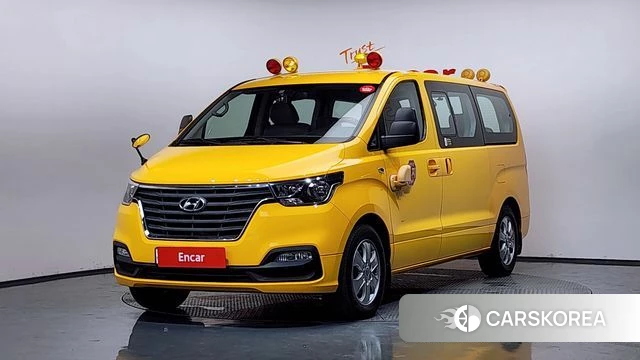 Hyundai The New Grand Starex 2019 Желтый из Кореи