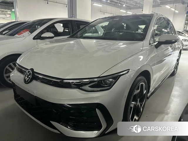 Volkswagen Golf 2024 Белый из Китая