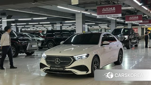 Mercedes-Benz E-Class W214 2025 Белый из Кореи