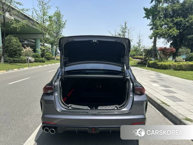 GAC Trumpchi Shadow Leopard 2023 Темно-серый из Китая