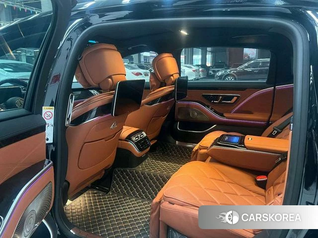 Mercedes-Benz Maybach S-class 2022 Черный из Китая
