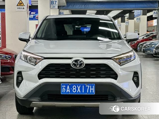 Toyota RAV4 Rongfang 2024 Белый из Китая