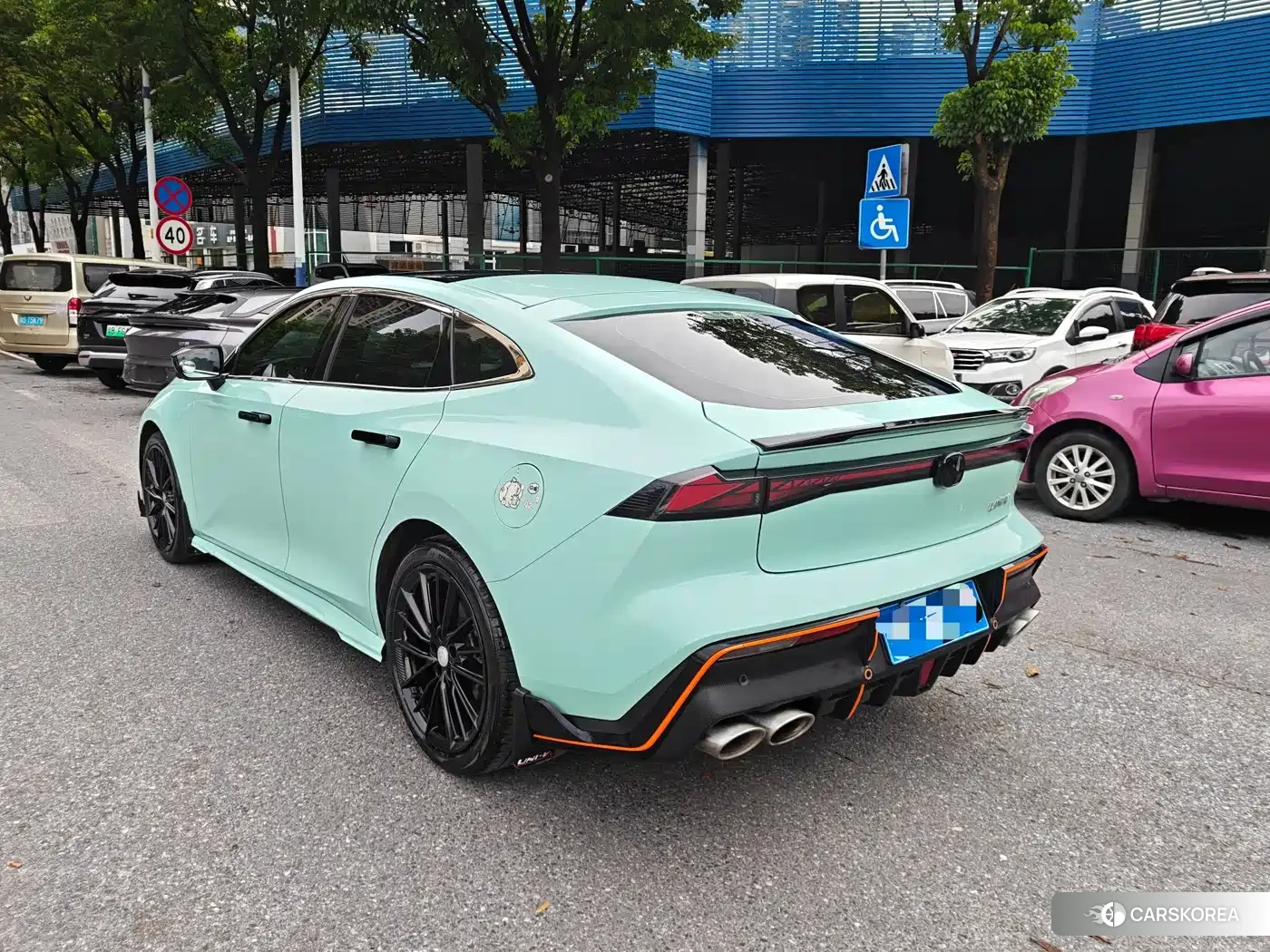 Chang'an Changan UNI-V 2023 Зеленый из Китая